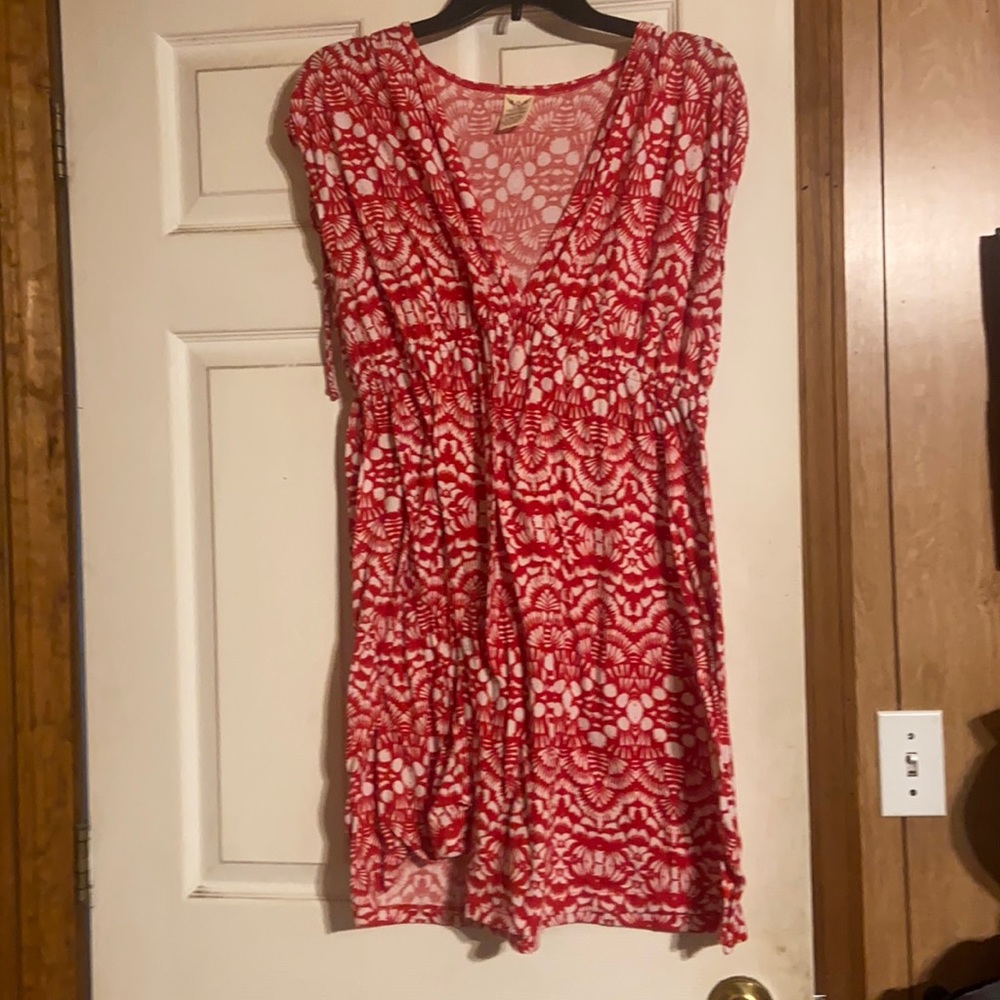 Mid red and white summer dress